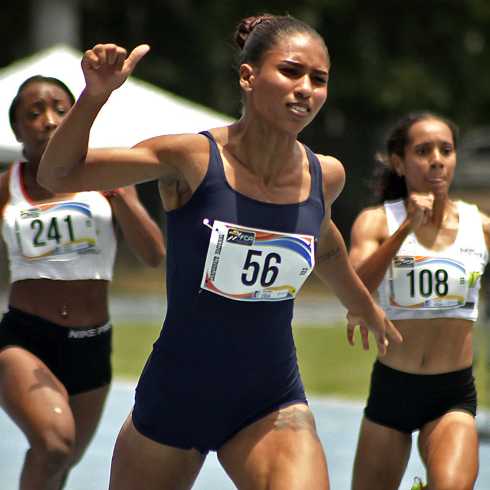 Marleth-Ospino-100-metros-Nacional-sub23-meta