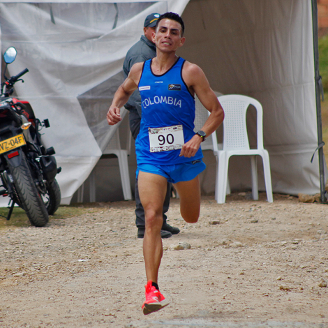 Jonathan-Castillo-trail-Suramericano