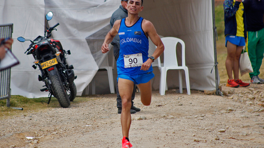 Jonathan-Castillo-trail-Suramericano